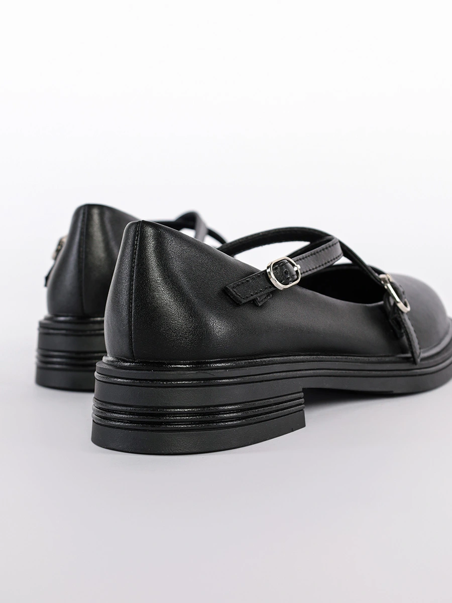 Туфли Мэри-Джейн черного цвета на низком каблуке